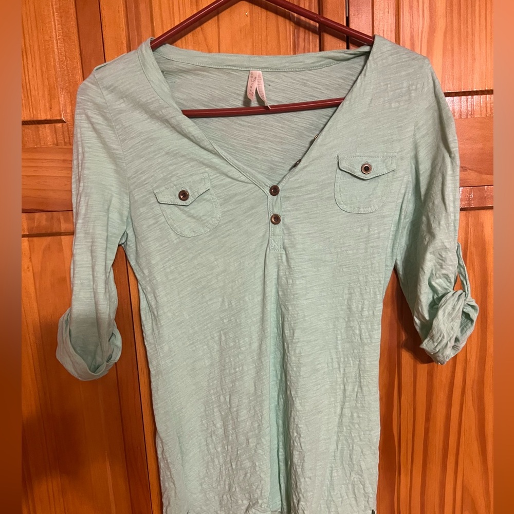 Brand Col Story, size L , color mint green, great condition.